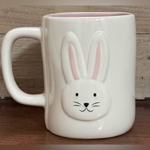 Super Cute 🥰 Rae Dunn “HUNNY BUNNY ” Easter mug - NEW